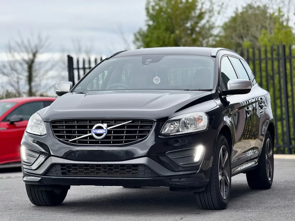 Volvo XC60 Auto R-Design - Image 2