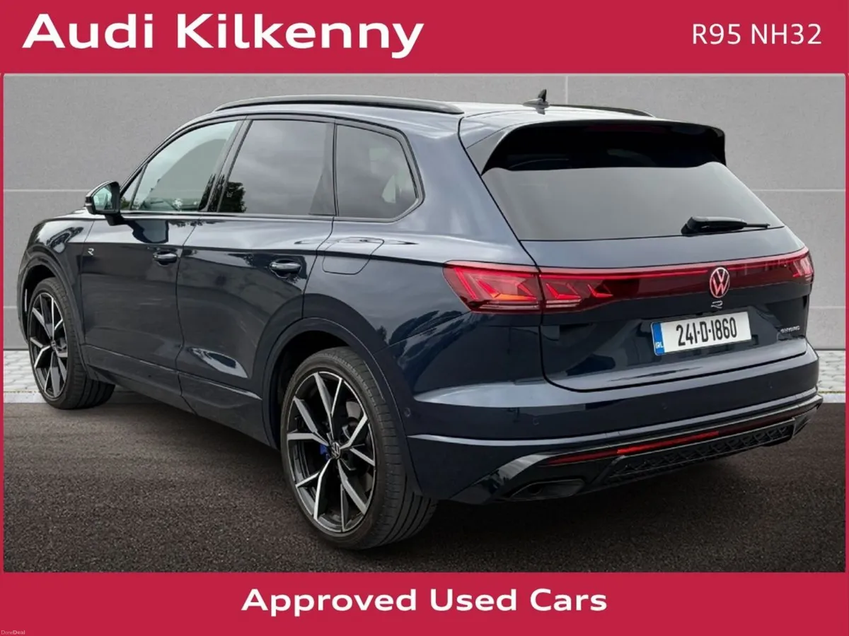 Volkswagen Touareg * Very High Spec * 3.0 TSI PHEV - Image 4