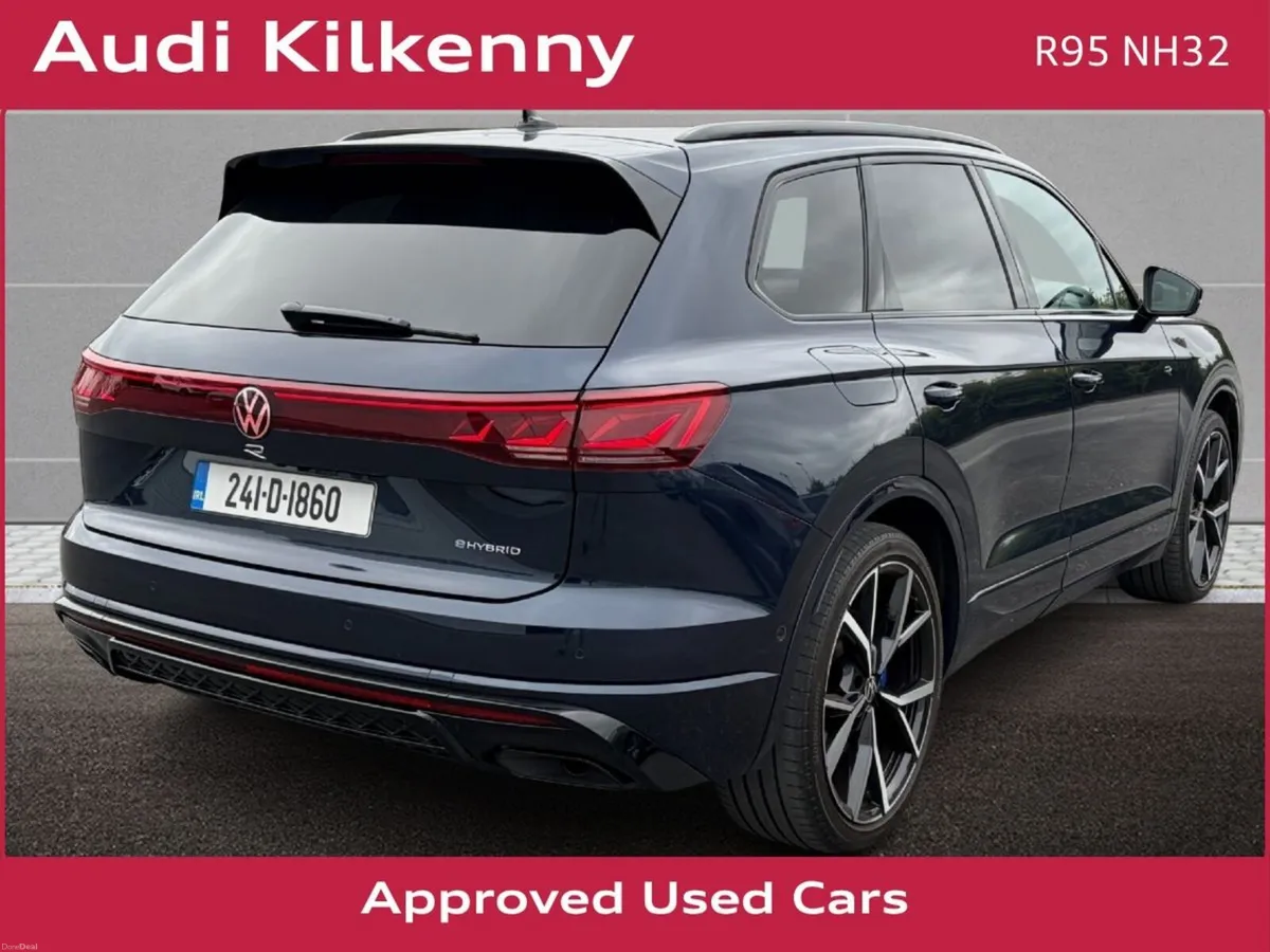 Volkswagen Touareg * Very High Spec * 3.0 TSI PHEV - Image 6