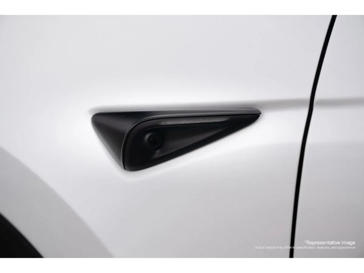 Tesla Model Y RWD - Image 5