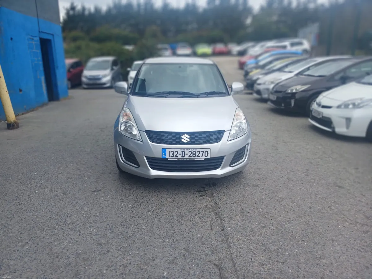 2013 Suzuki Swift Automatic/ Car Play - Image 2