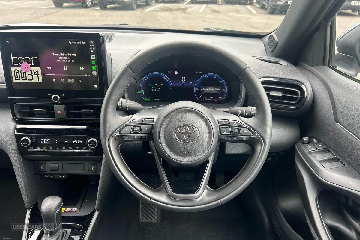 Toyota Yaris Cross 1.5 VVT-h Excel E-CVT Euro 6 (s - Image 6