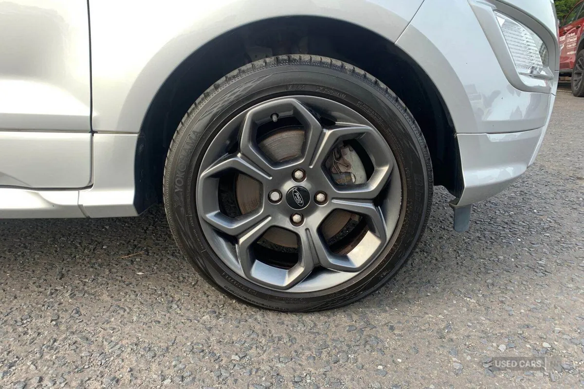 Ford EcoSport 1.0T 125PS ST-Line in Moondust Silve - Image 6