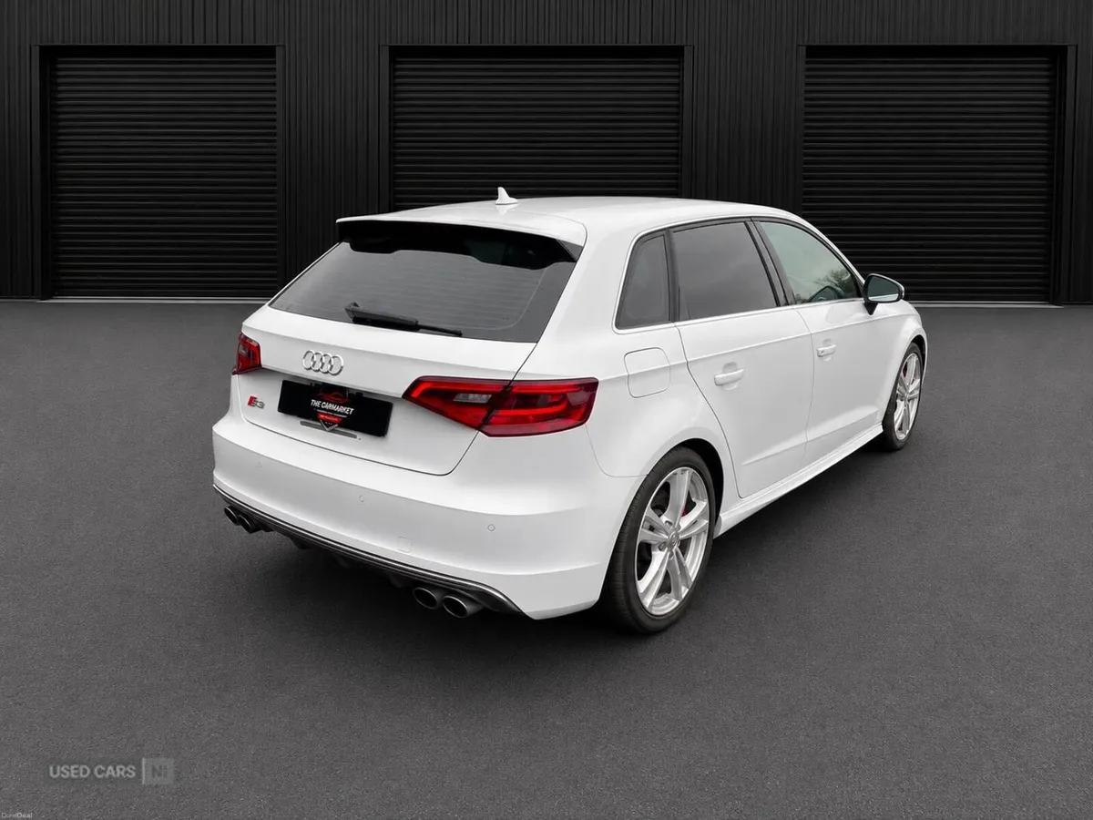 Audi S3 2.0 TFSI Sportback S Tronic quattro Euro 6 - Image 5