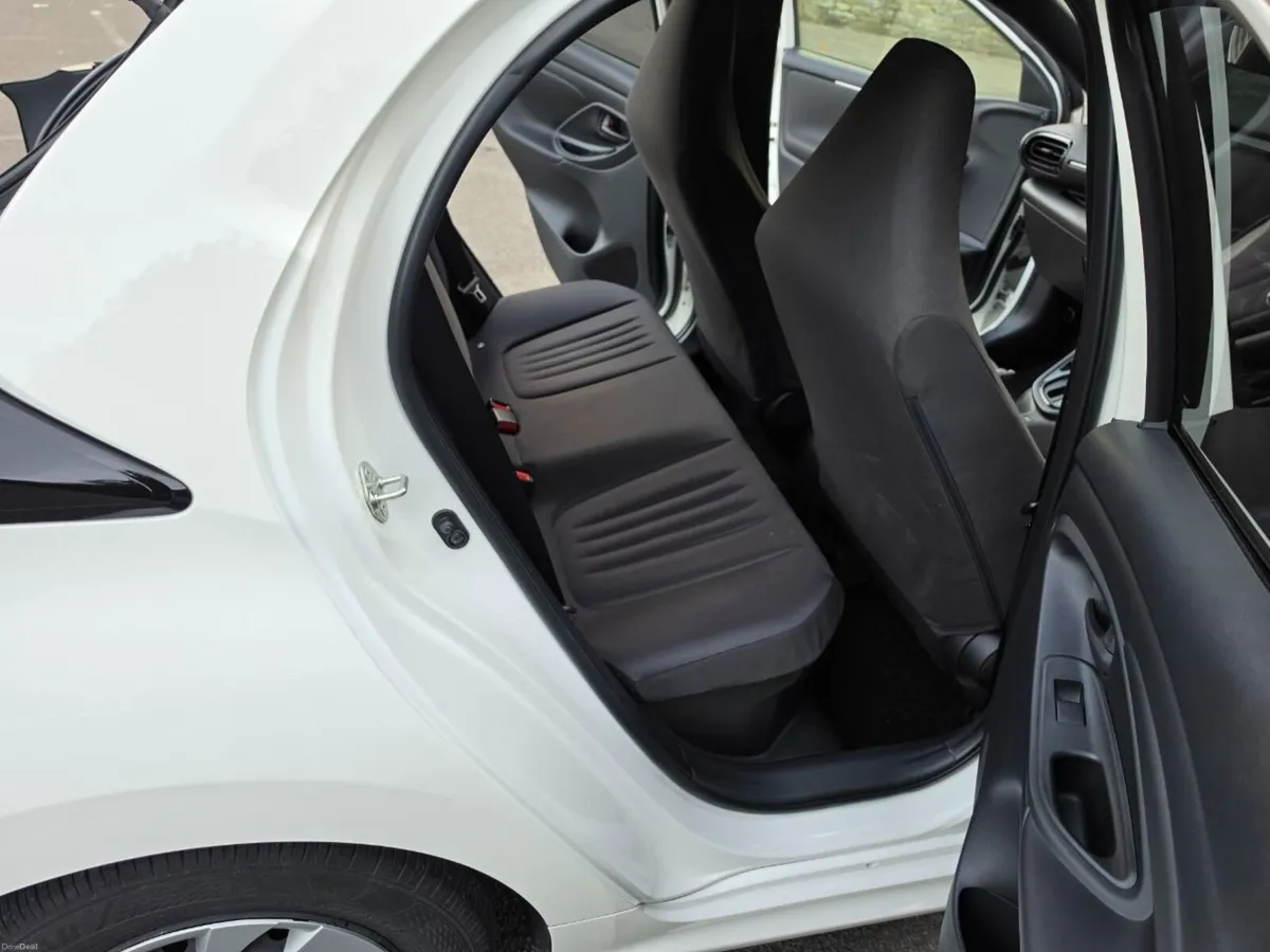 Toyota Yaris 2020 - Image 5