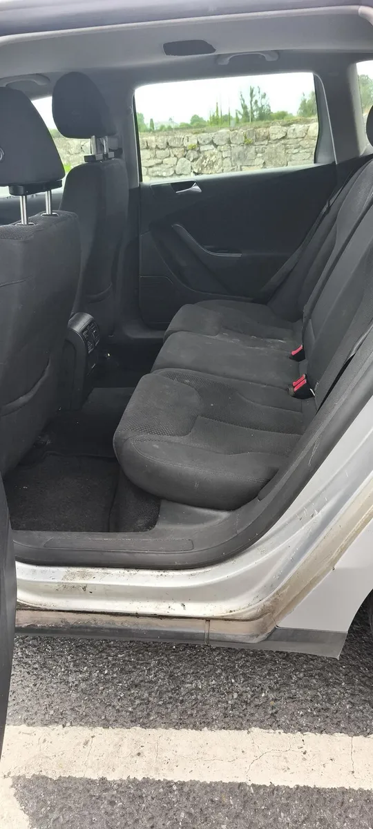 09 VW Passat Estate - Image 6