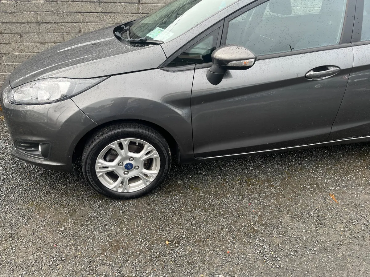 Ford Fiesta 2017 - Image 5