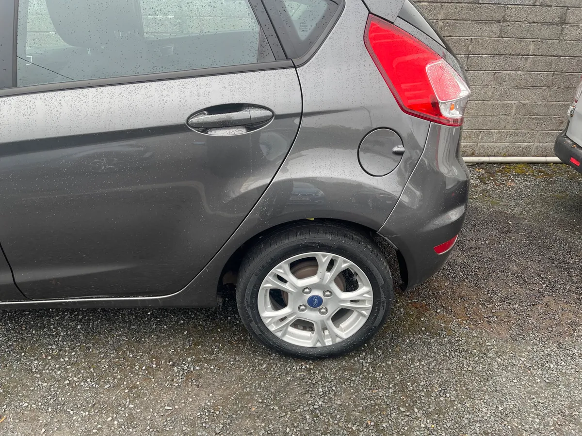 Ford Fiesta 2017 - Image 4