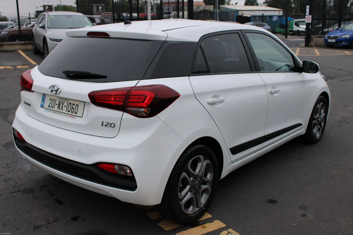Hyundai i20 2020 - Image 5