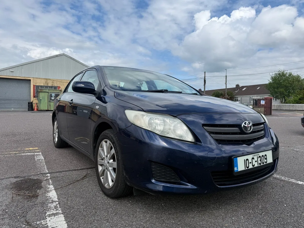 Toyota corolla - Image 3