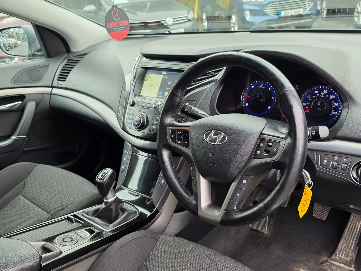 172 Hyundai i40 1.7d/High spec/Warranty - Image 5