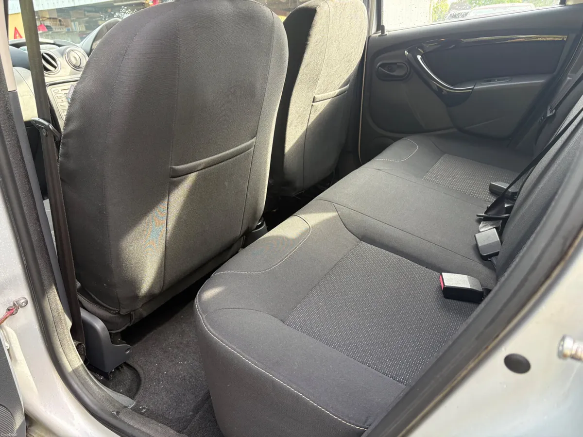 Dacia Duster 2014 Diesel 4WD - Image 6
