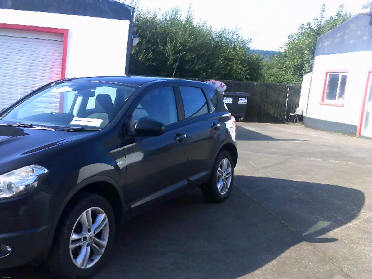 Nissan Qashqai 2011 - Image 3