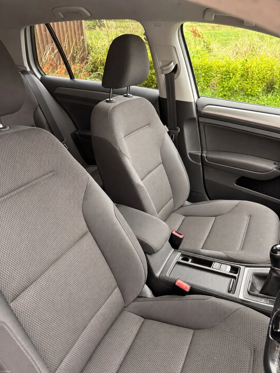 Volkswagen Golf Bluemotion 1.6l TDI 2017 - Image 5