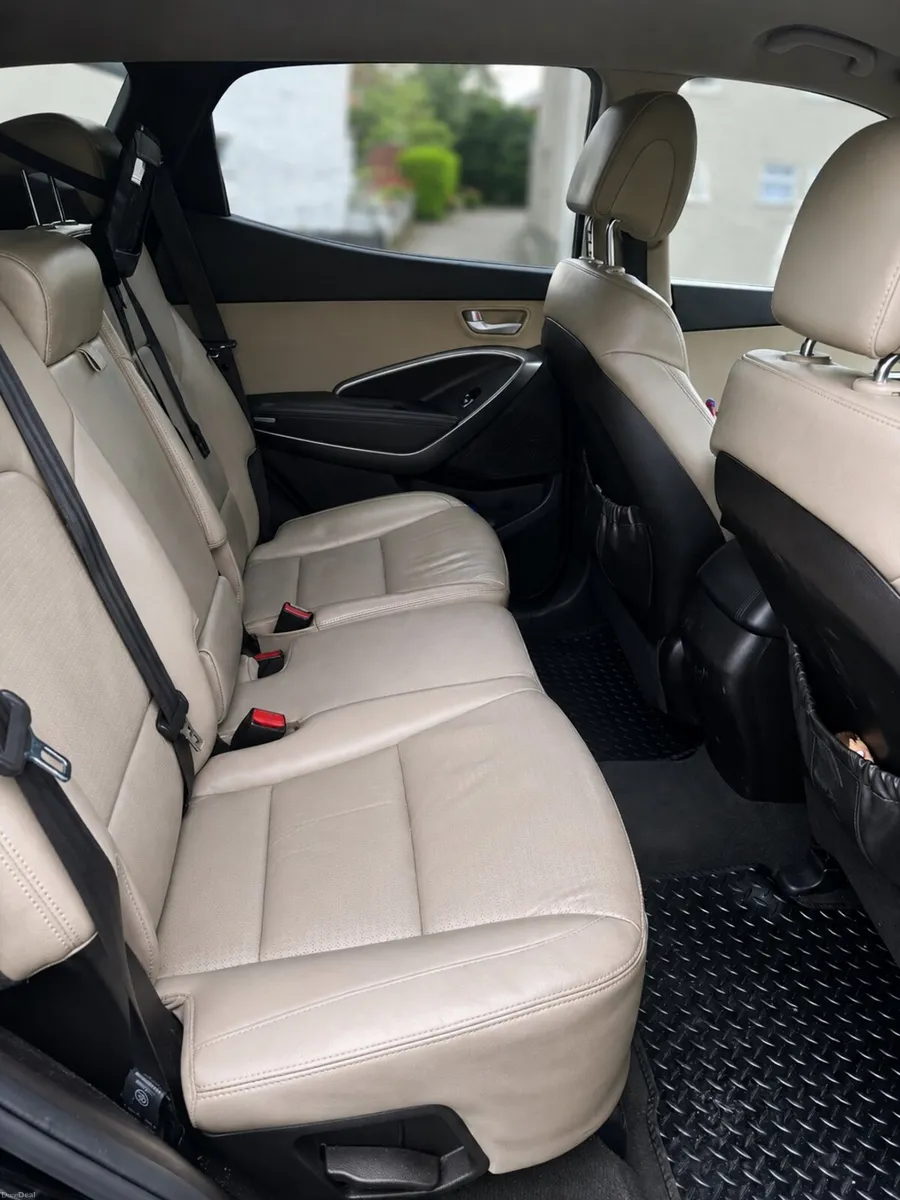 Hyundai Santa Fe - Image 5
