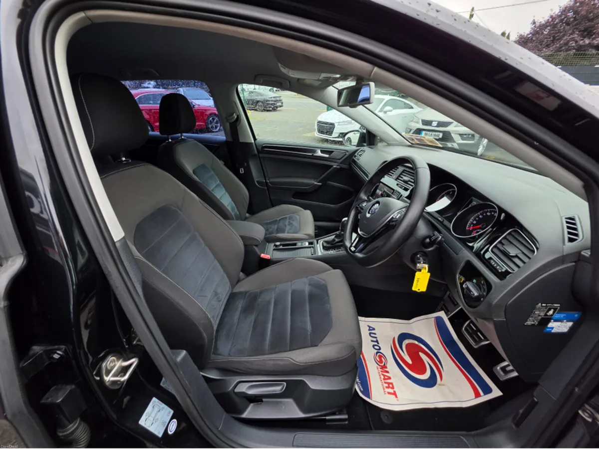 Volkswagen Golf 1.4 TSI AUTOMATIC -  ALCANTARA SEA - Image 6