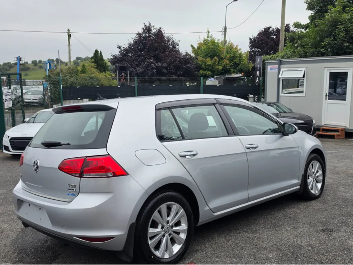 Volkswagen Golf ONLY 9725 KM ! !! 1.2 TSI AUTOMATI - Image 5