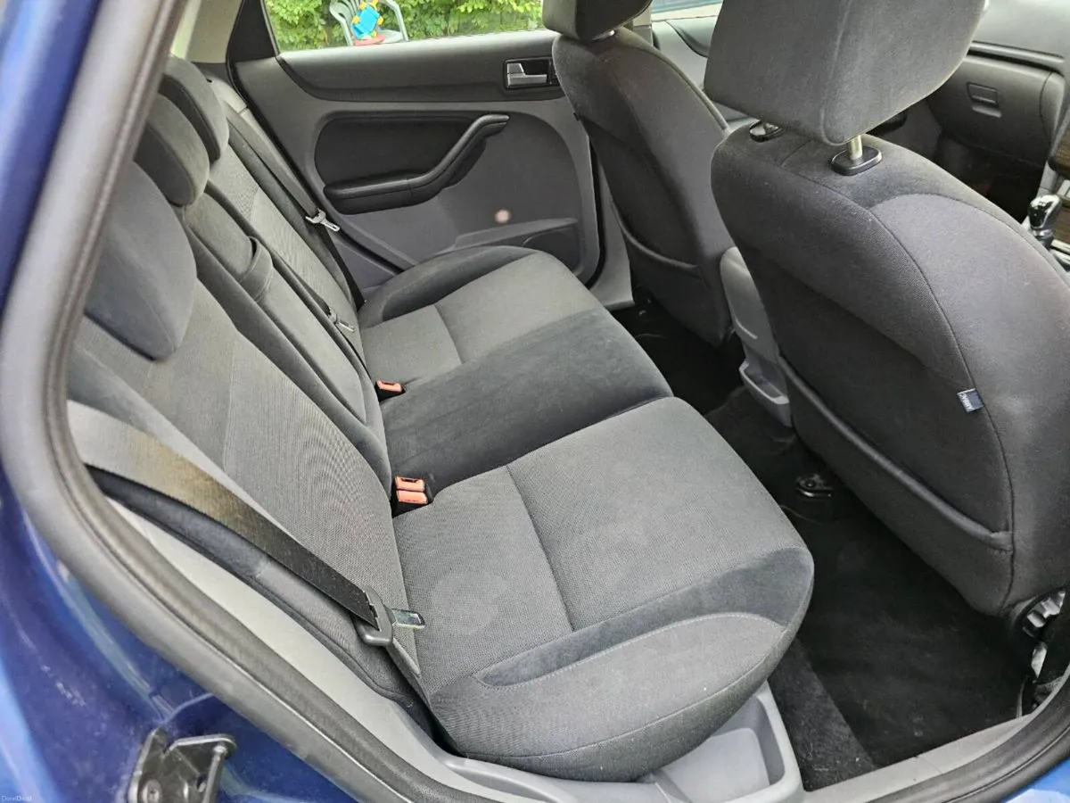 2008 Ford Focus 1.6 manual tax+nct - Image 6