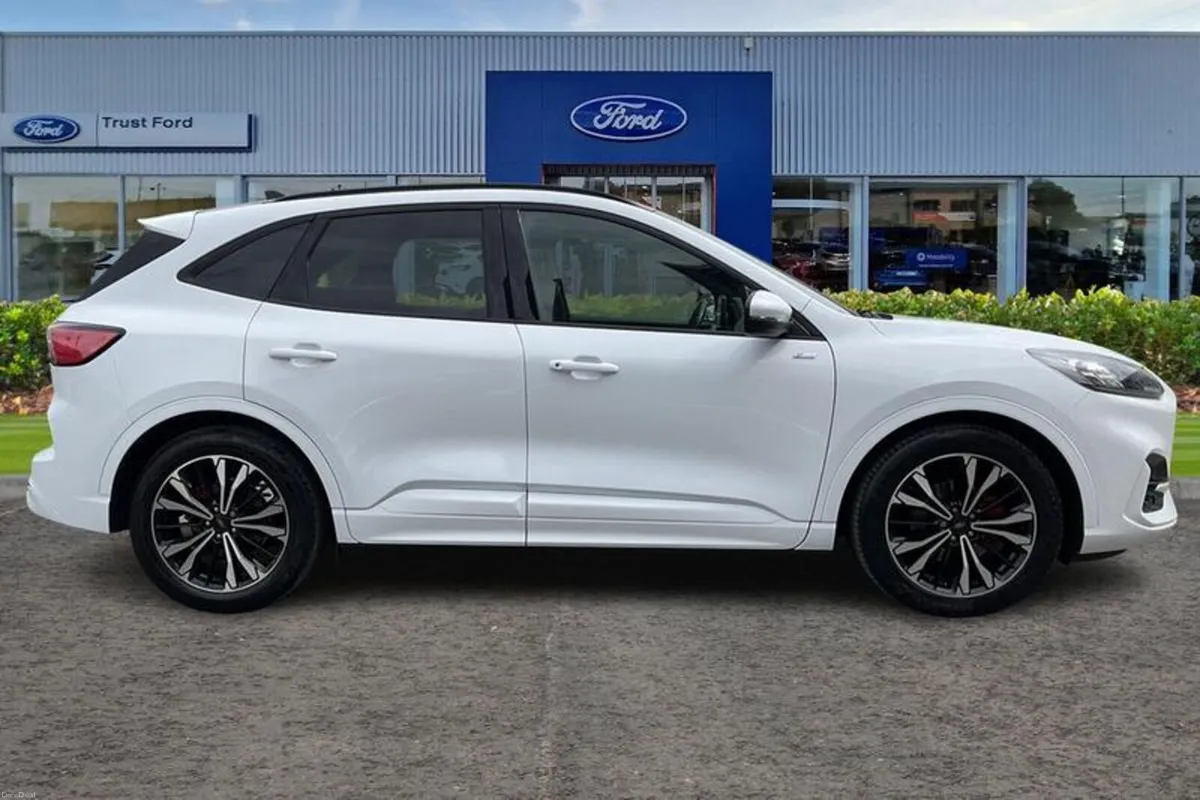 Ford Kuga 2.5h Duratec ST-Line X Edition SUV 5dr P - Image 3