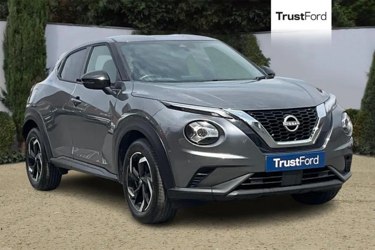 Nissan Juke 1.0 DiG-T 114 N-Connecta 5dr**REAR CAM - Image 1
