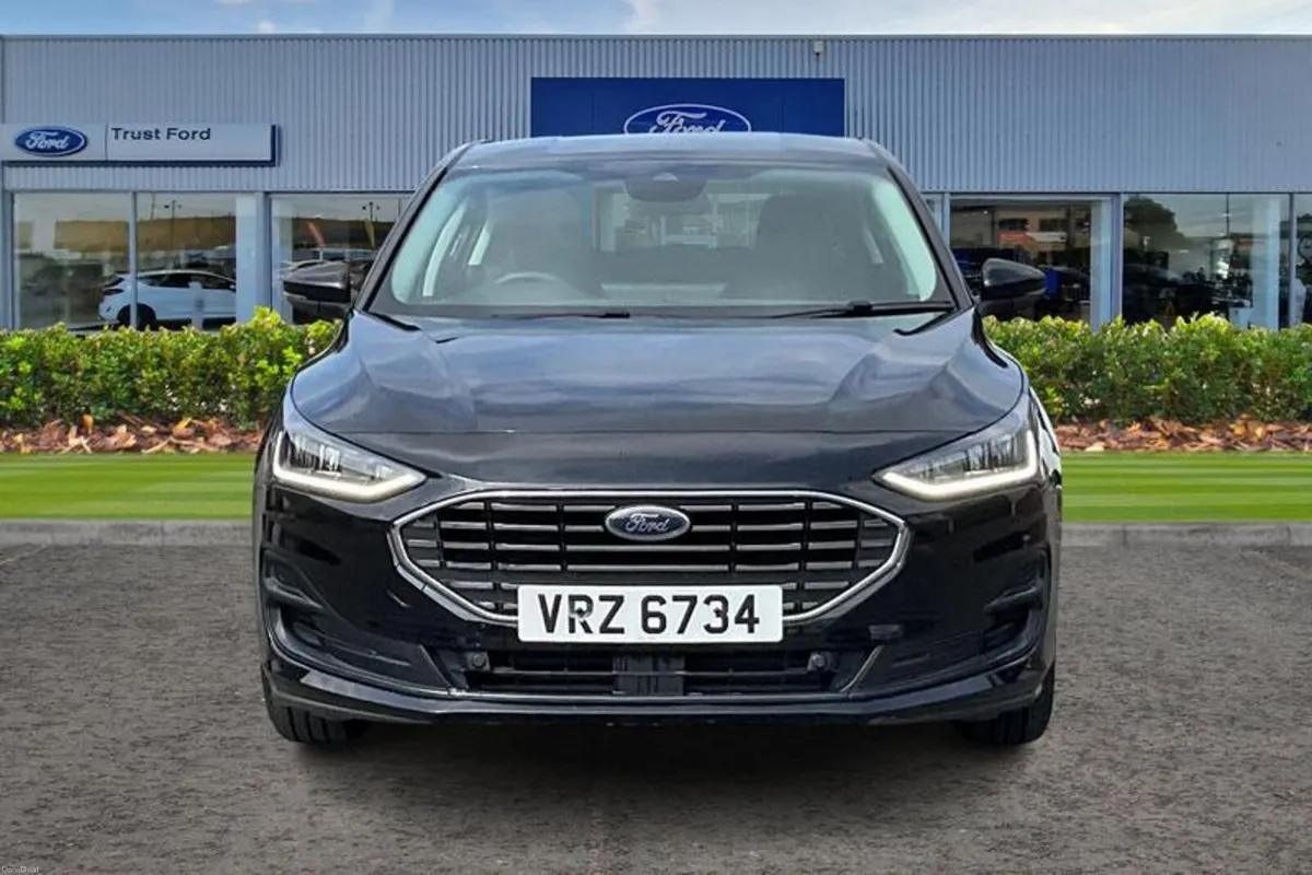 Ford Focus 1.0T EcoBoost MHEV Titanium Hatchback 5 - Image 6