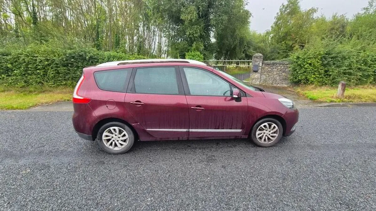 2015 Renault Grand Scenic - Image 5