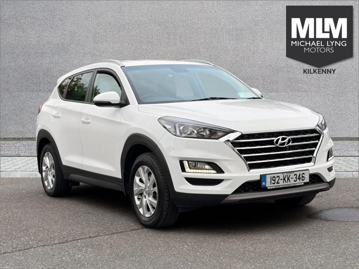Hyundai Tucson ix35 Executive 1.6 Diesel 5DR - Image 1