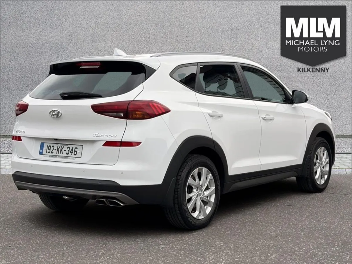 Hyundai Tucson ix35 Executive 1.6 Diesel 5DR - Image 6