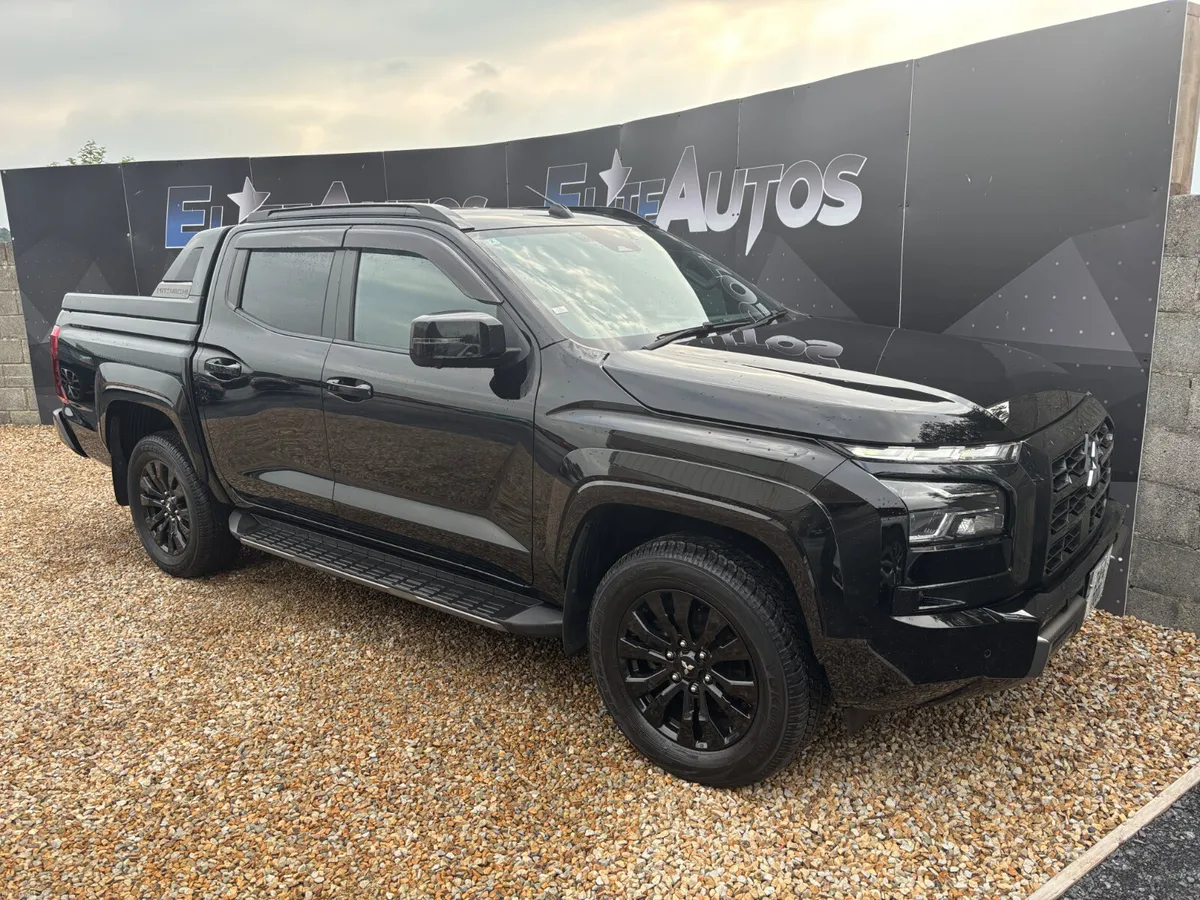 Mitsubishi L200 Triton Automatic 2024 HUGE SPEC!! - Image 2