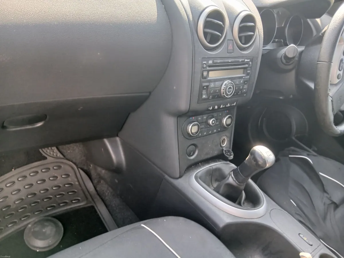Nissan Qashqai 2010 - Image 1