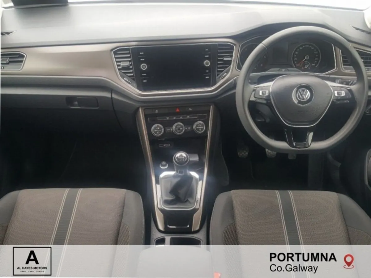 Volkswagen T-Roc 1.6 TDI 115bhp Design - Image 2