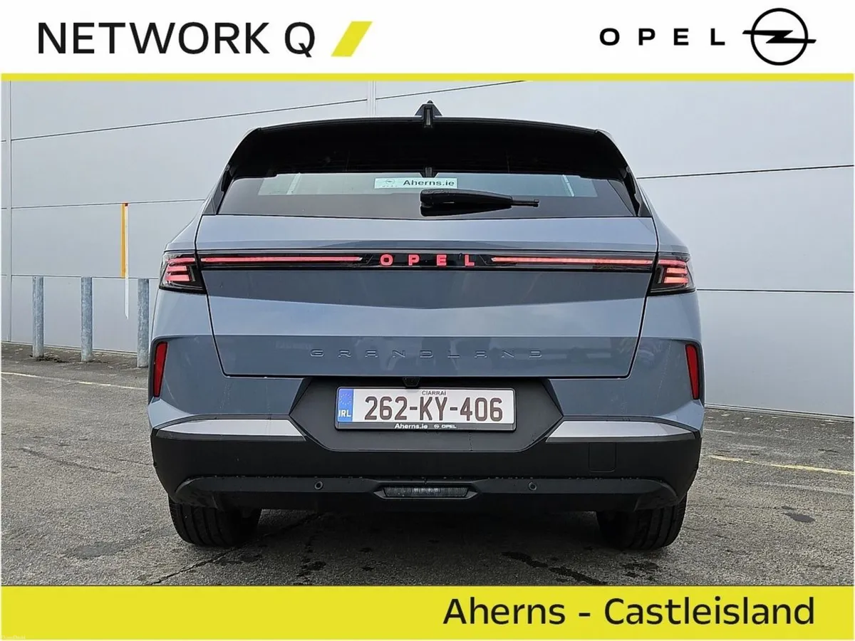 Opel Grandland Elegance MHEV PureTech "0 MIleage" - Image 6