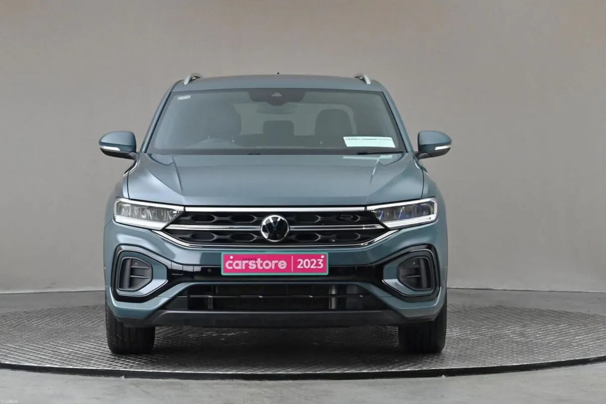 Volkswagen T-Roc 1.0 TSI 6SPD 110BHP R-LINE - Image 2