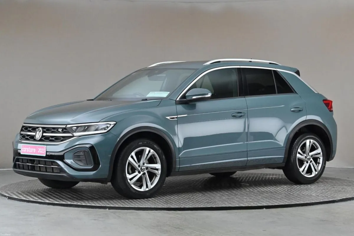 Volkswagen T-Roc 1.0 TSI 6SPD 110BHP R-LINE - Image 4