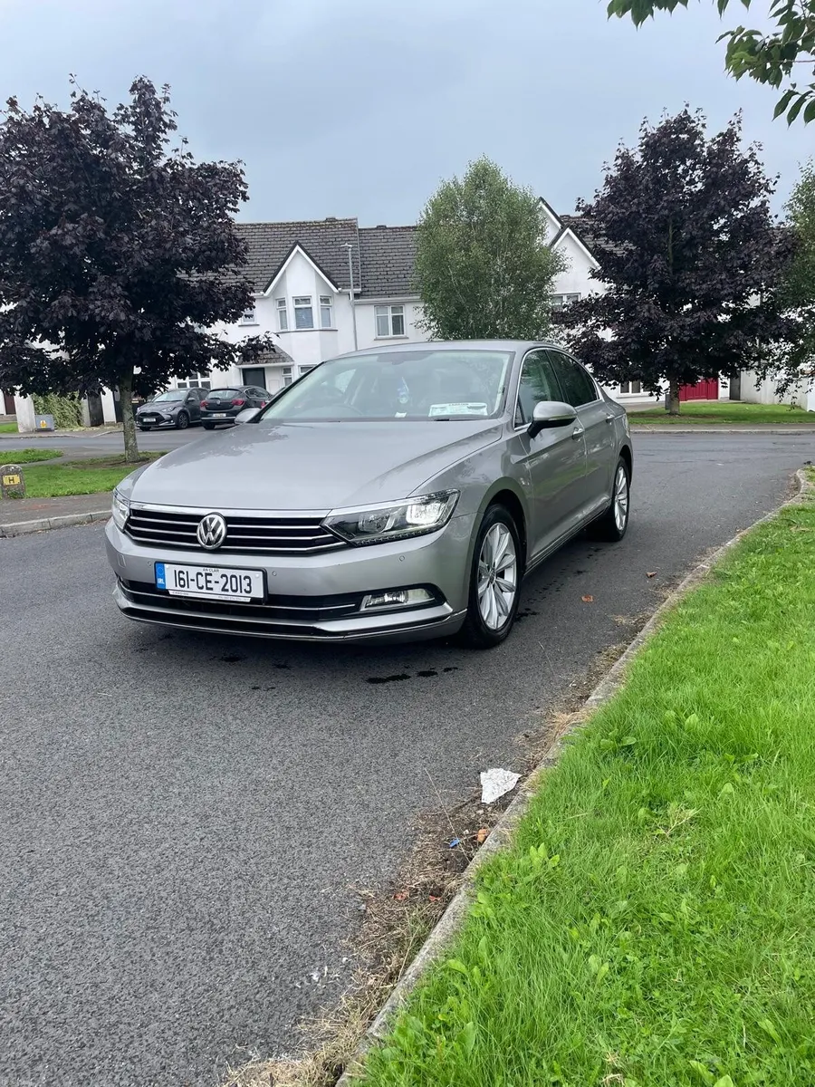 Volkswagen Passat 2016 - Image 1