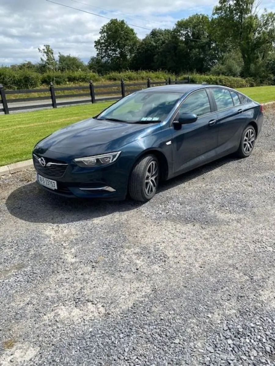 Opel Insignia 2018 - Image 1