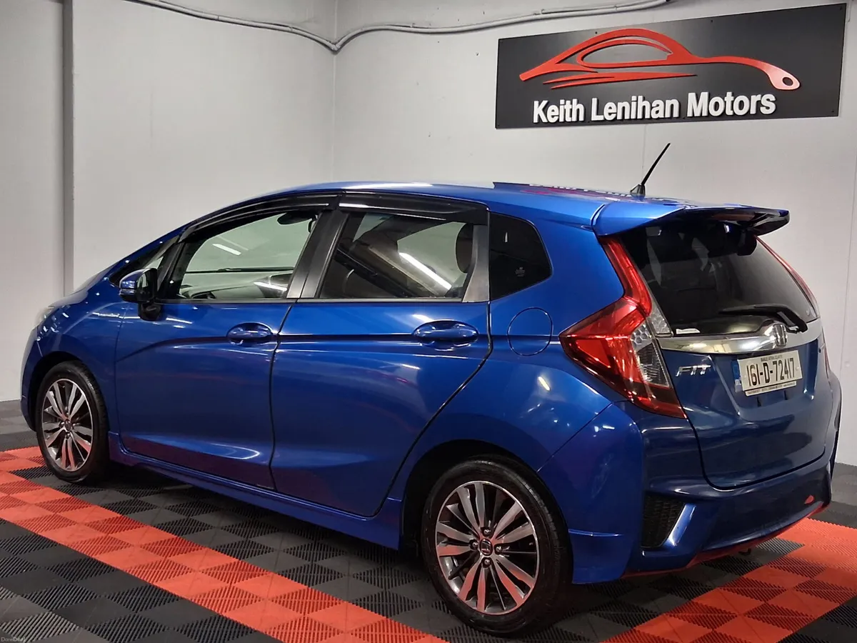 2016 Honda Fit *Petrol Hybrid Automatic* - Image 3