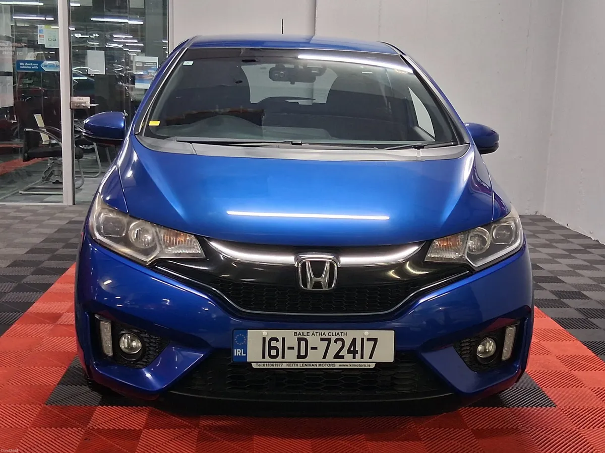 2016 Honda Fit *Petrol Hybrid Automatic* - Image 4