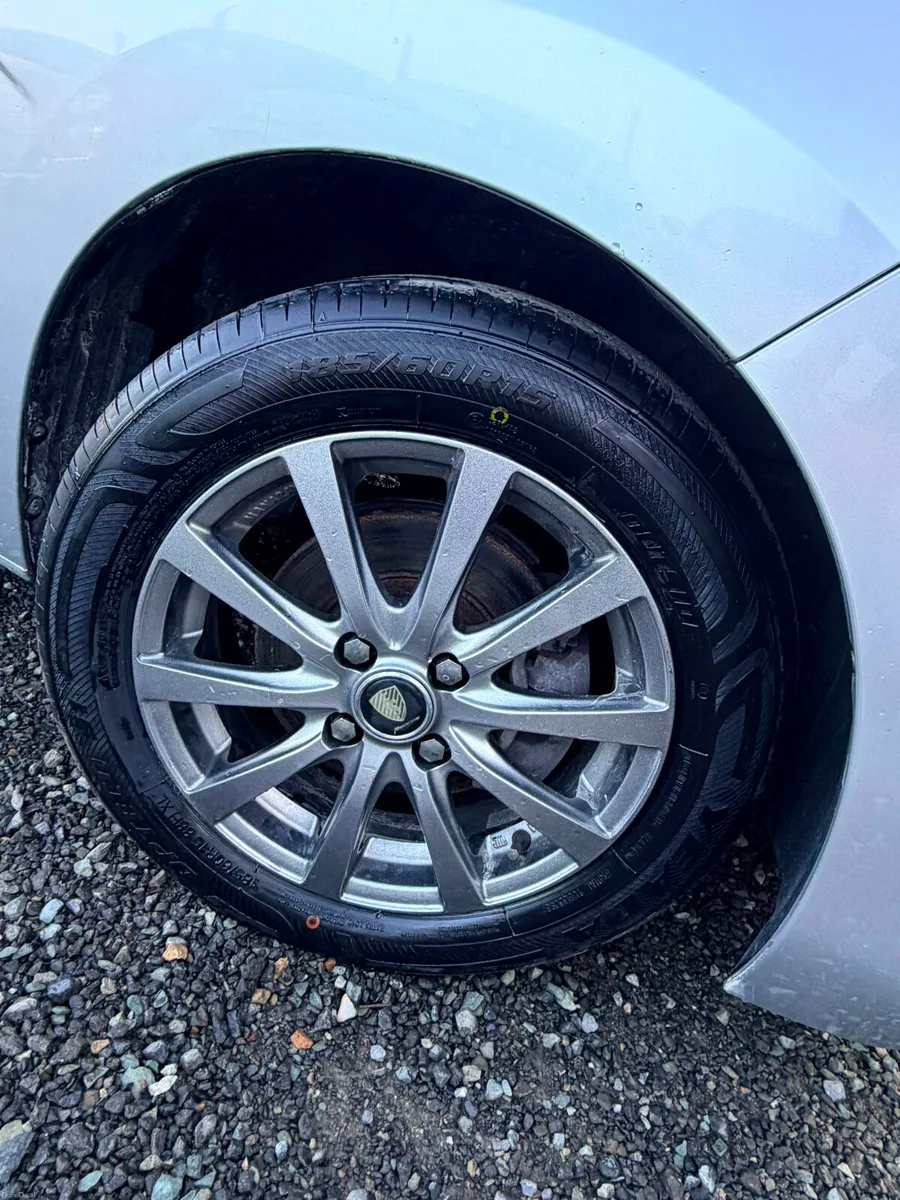 Honda Fit - Image 2