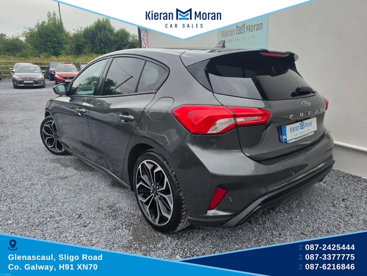 Ford Focus 1.5 ST-LINE X 120PS 5DR - Image 4