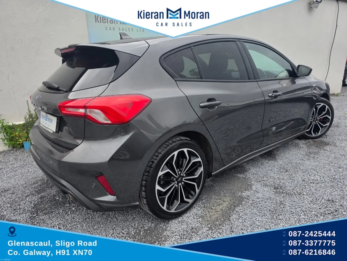 Ford Focus 1.5 ST-LINE X 120PS 5DR - Image 5