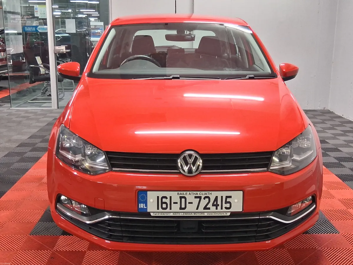 2016 Volkswagen Polo **LOW KMS - AUTO** - Image 3
