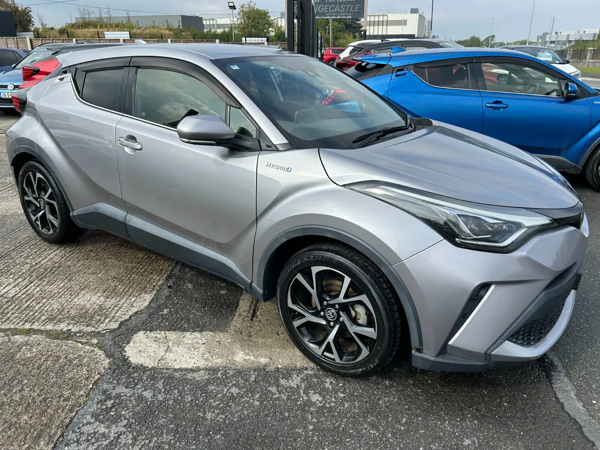 TOYOTA CHR 2020, 1.8 HYBRID AUTO LOW KM HIGH SPEC - Image 1