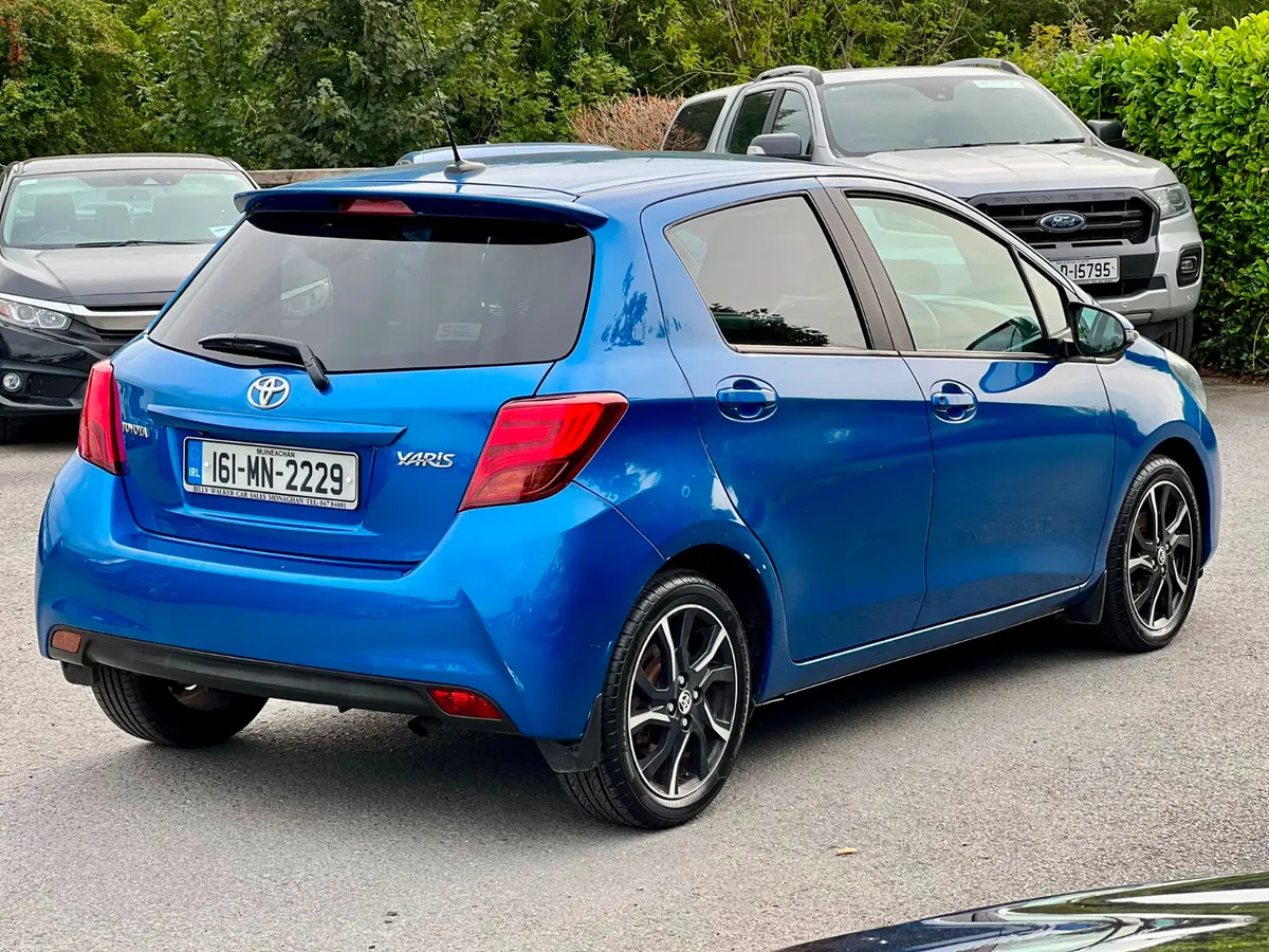 Toyota Yaris 2016 - Image 5