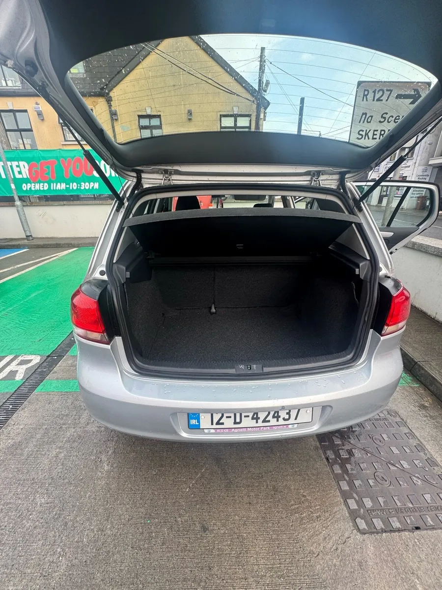 Volkswagen golf 1.6 manual diesel - Image 2