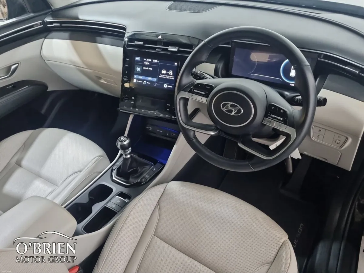 Hyundai Tucson 2WD Executive - Image 6