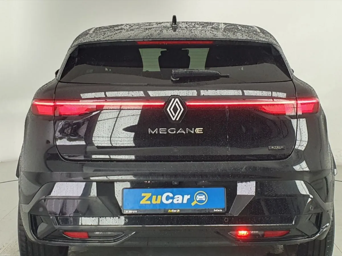 Renault Megane E-Tech EV60 220hp Techno - Image 4