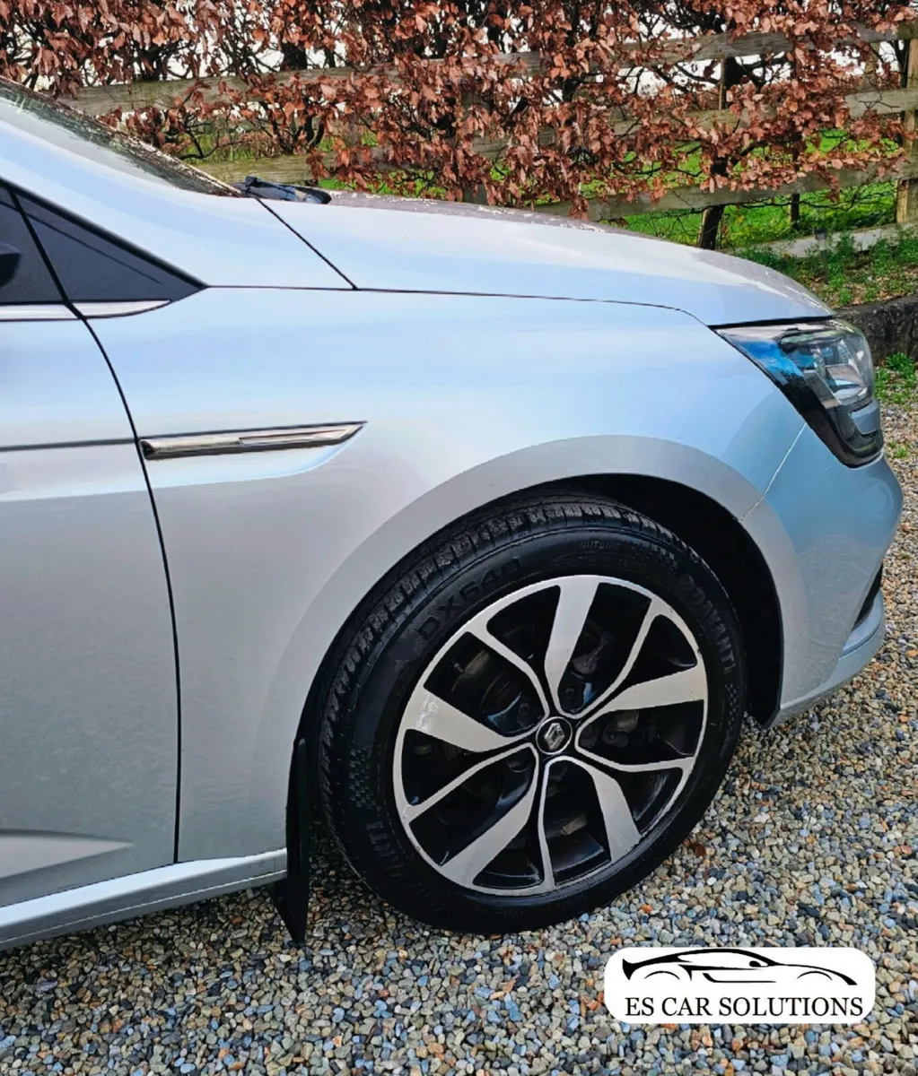 201 Renault Megane 1.3 TCR Tourer Nct 02/28 - Image 6