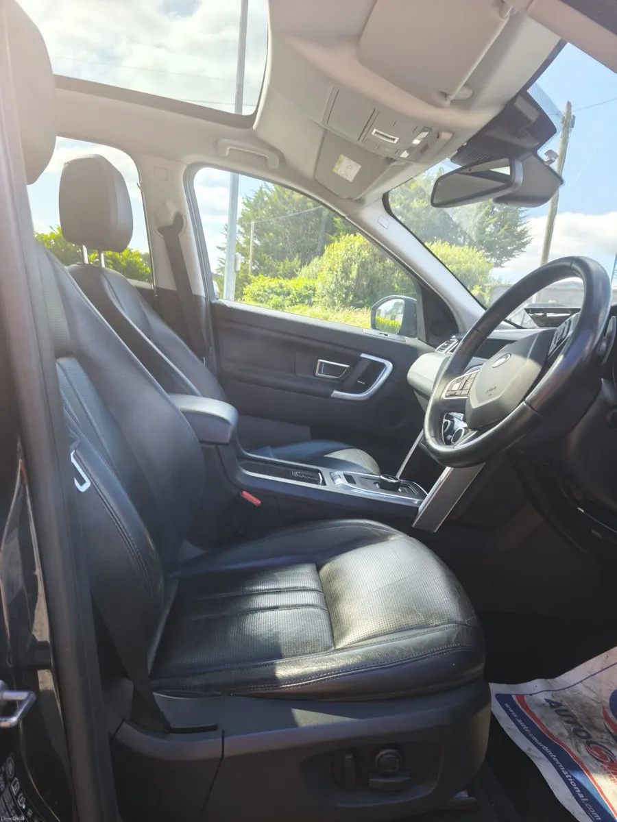 2017 Land Rover Discovery 2.0 diesel, Sport - Image 6