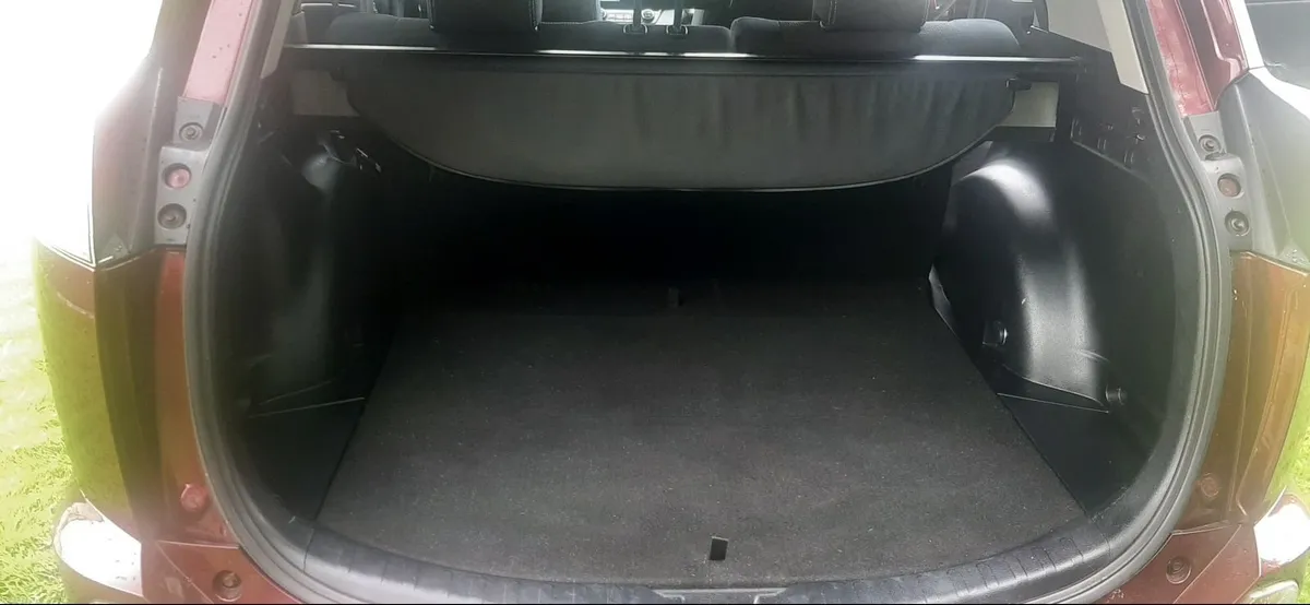 Toyota RAV4 2017 - Image 4